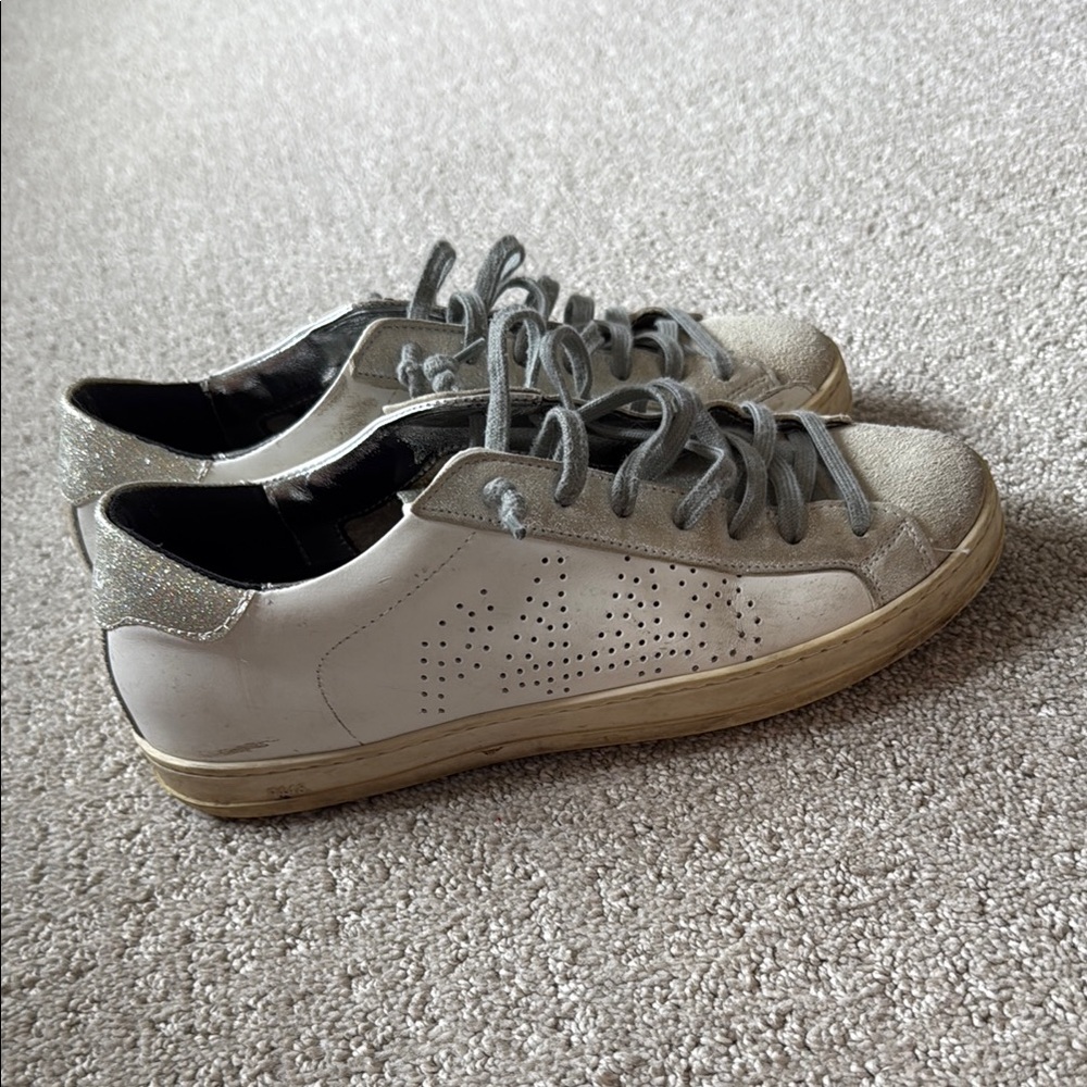 P448 Metallic Silver Sneakers